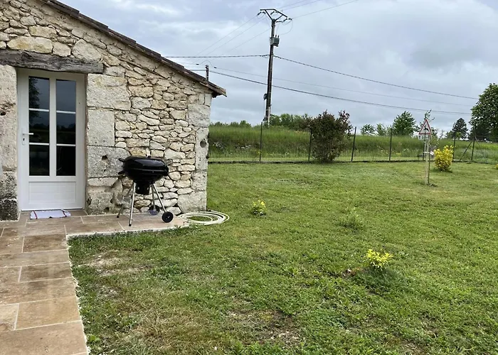 Chai De Charme Avec Jacuzzi Privatif, Jardin Clos Et Wifi - Fr-1-616-363 Dom wakacyjny